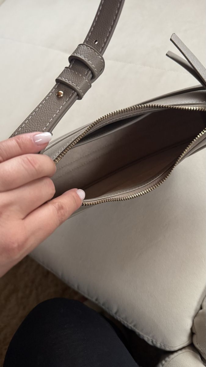 Polène Sacs femmes: Polène Handtasche  – D'occasion à Surcasti par Lenkita 2