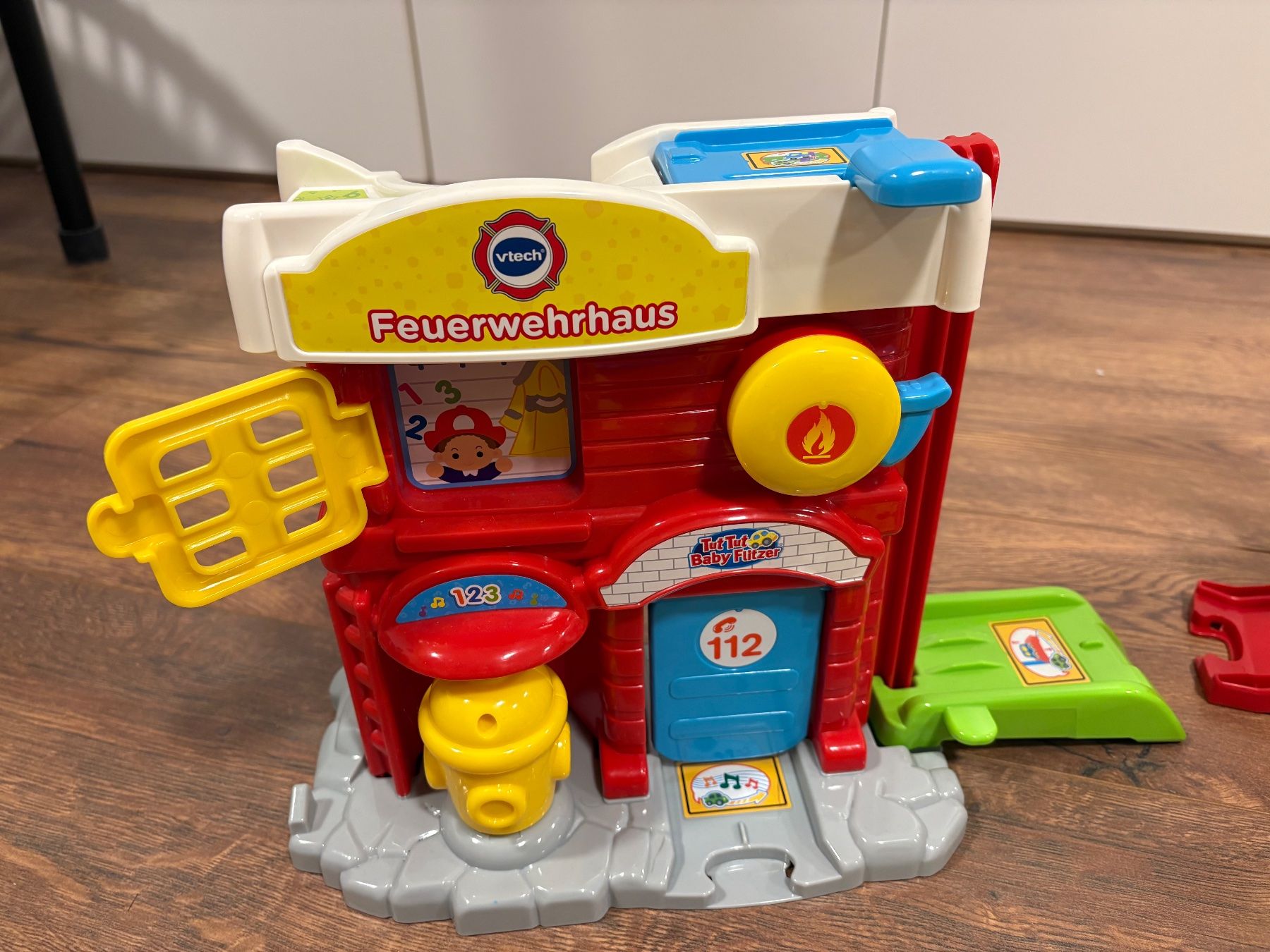 Vtech Giocattoli: Tut Tut Flitzer Set 72teilig – Usato da Dietikon venduto da dragony89 1