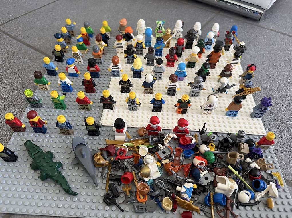 Lego Kit di costruzioni: Lego Figuren ca 70 Stück – Usato da Muri AG venduto da cag733 4