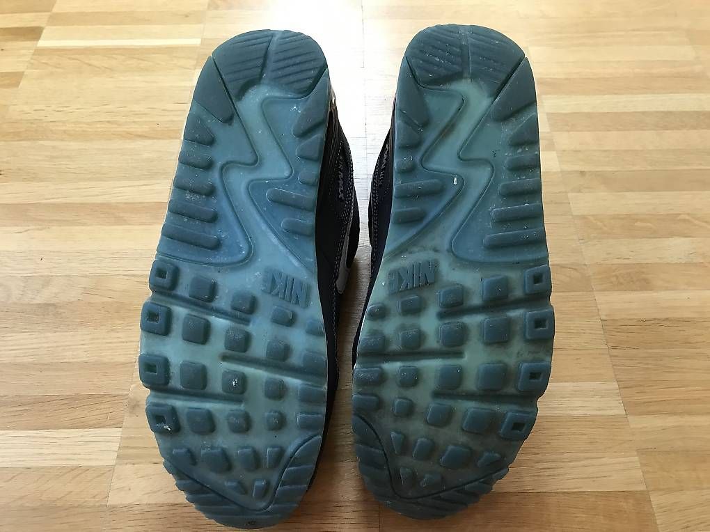 Scarpe da uomo: Nike Air Max 90, Gr. 44 – Usato da Arlesheim venduto da sonpia 4
