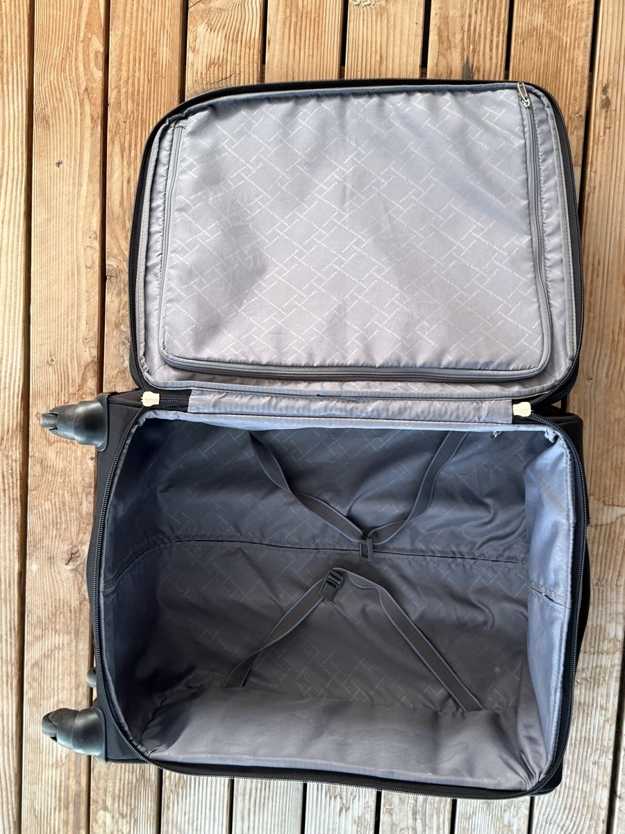 Samsonite Reisekoffer: Samsonite Rollkoffer (4 Räder) – Gebraucht aus Rothrist von meykat 3