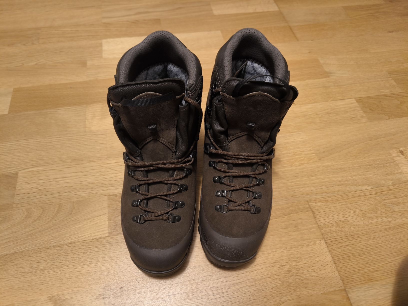 Haix Scarpe da uomo: Bottes KS 19 Schwer – Usato da Villars-sur-Glâne venduto da Sneaky765