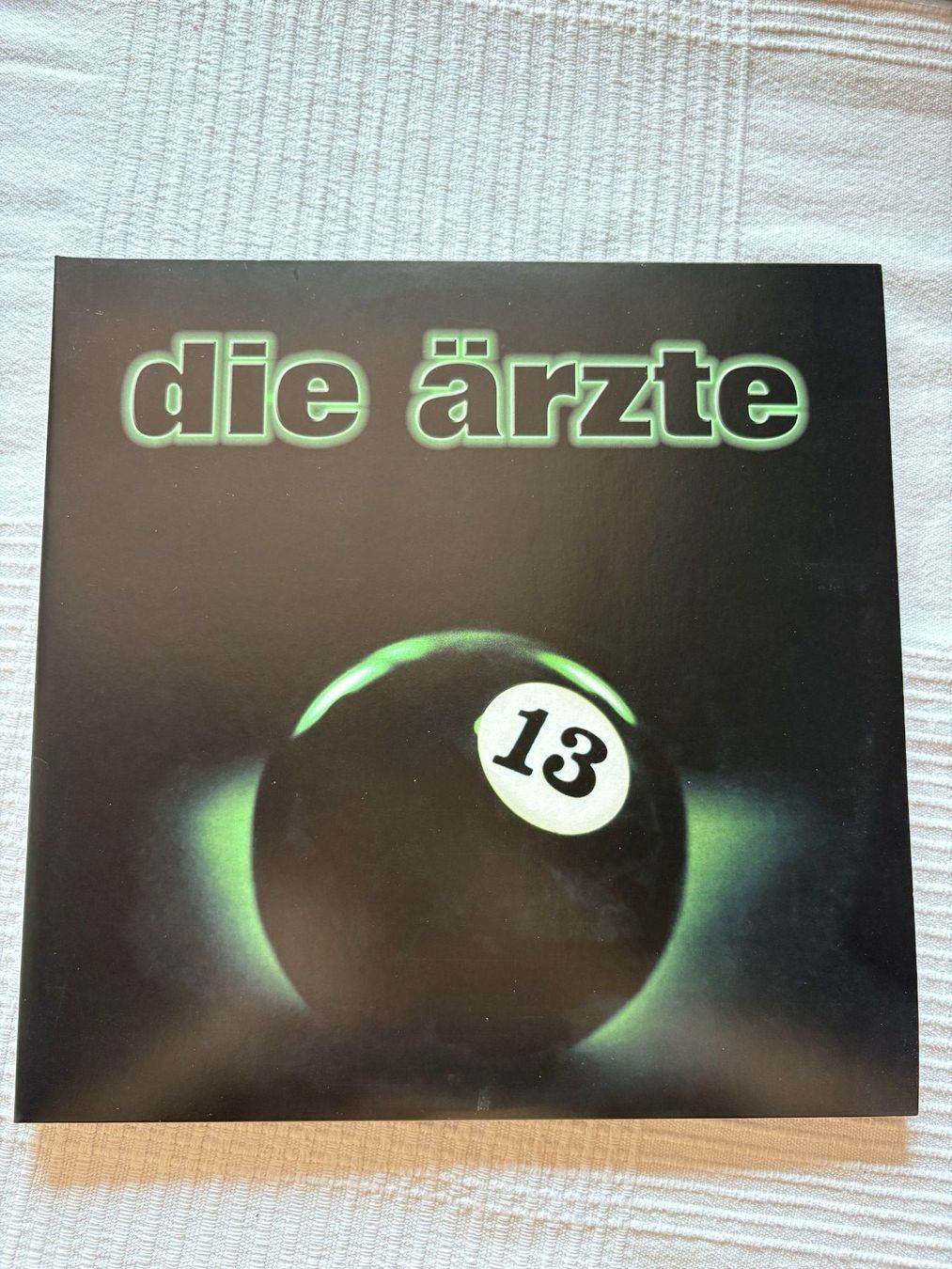Dischi in vinile: Die Ärzte - 13 Vinyl 10" with download code! – Usato da Effretikon venduto da ChrisLamberger