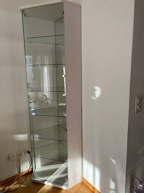 Vetrine: Vitrine zu verschenken – Usato da Chur venduto da nad_y8tx 1
