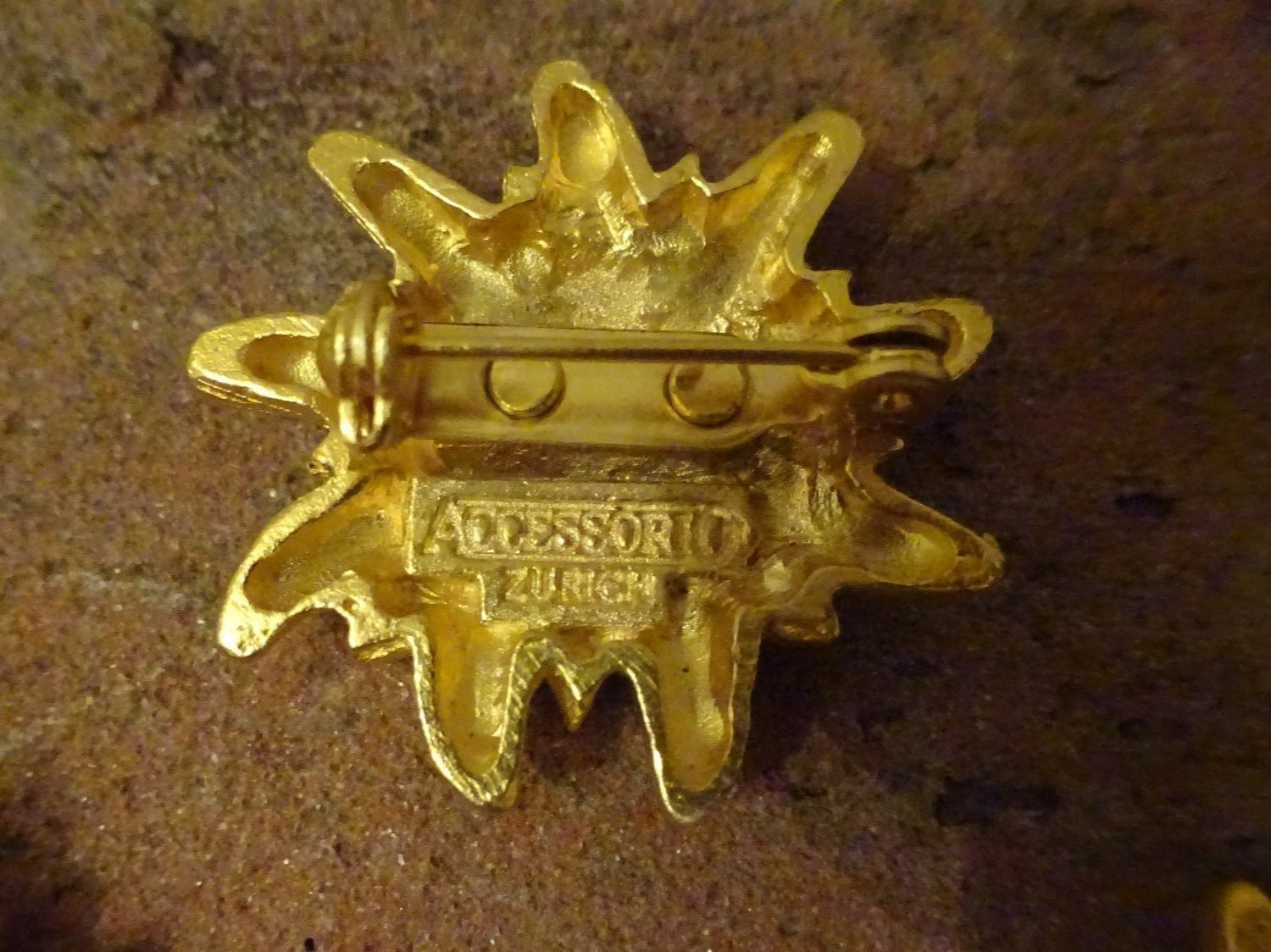 Orecchini pendenti & Orecchini a lobo: Edelweiss-Set / Trachtenschmuck – Usato da Esslingen venduto da FetteSchnecke 3