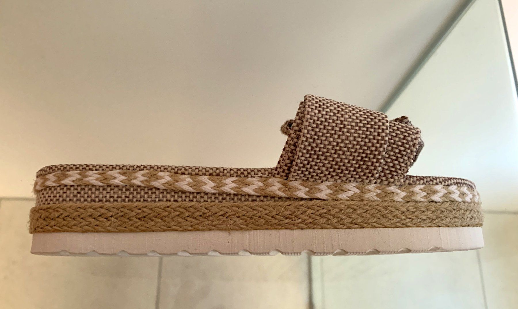 Damenschuhe: BEQUEME SANDALEN **NEU**, GRÖSSE 38 – Neu (gemäss Beschreibung) aus Starrkirch-Wil von Evelyne222 5