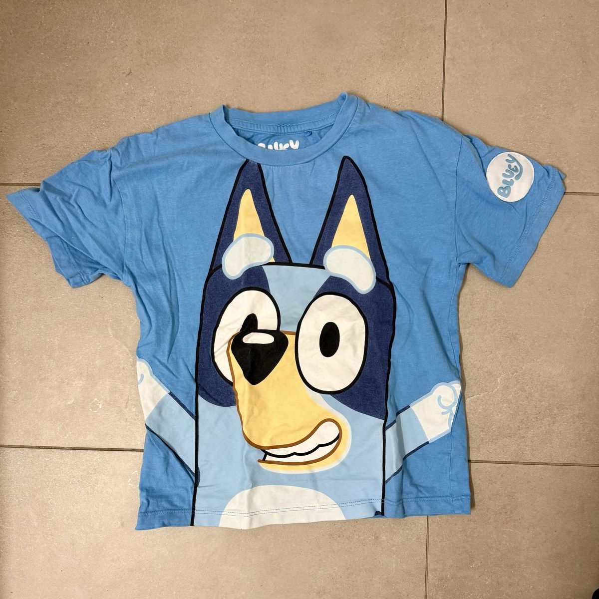 Kleiderpakete & -sets: Bluey Kleider Paket Gr. 122 – Gebraucht aus Mühlau von mat_zzj2 5