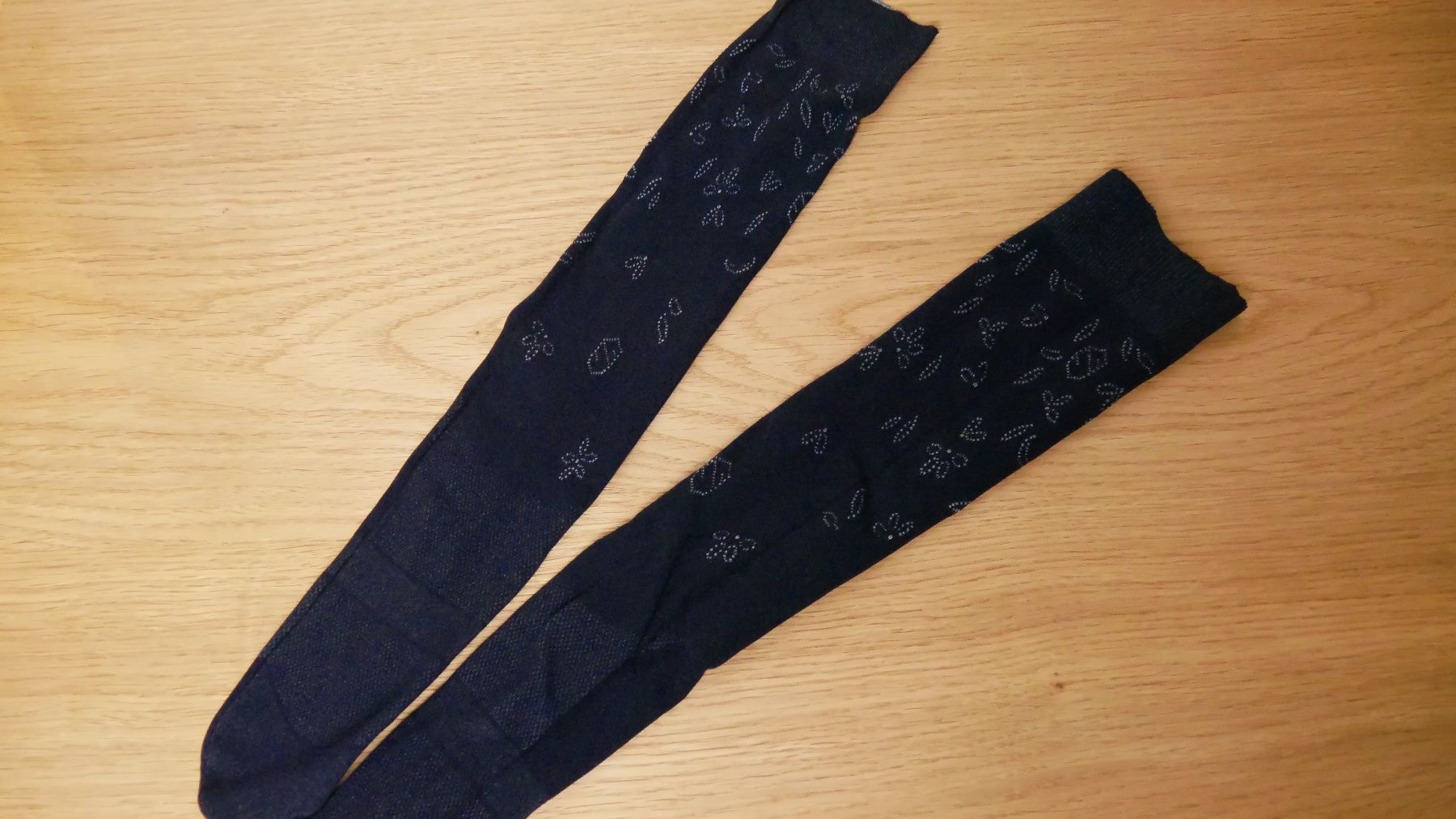Calze: Samshield Balzane Reitsocken Flore Grösse 39 navy Luxus – Nuovo (secondo la descrizione) da Zürich venduto da julia_vina