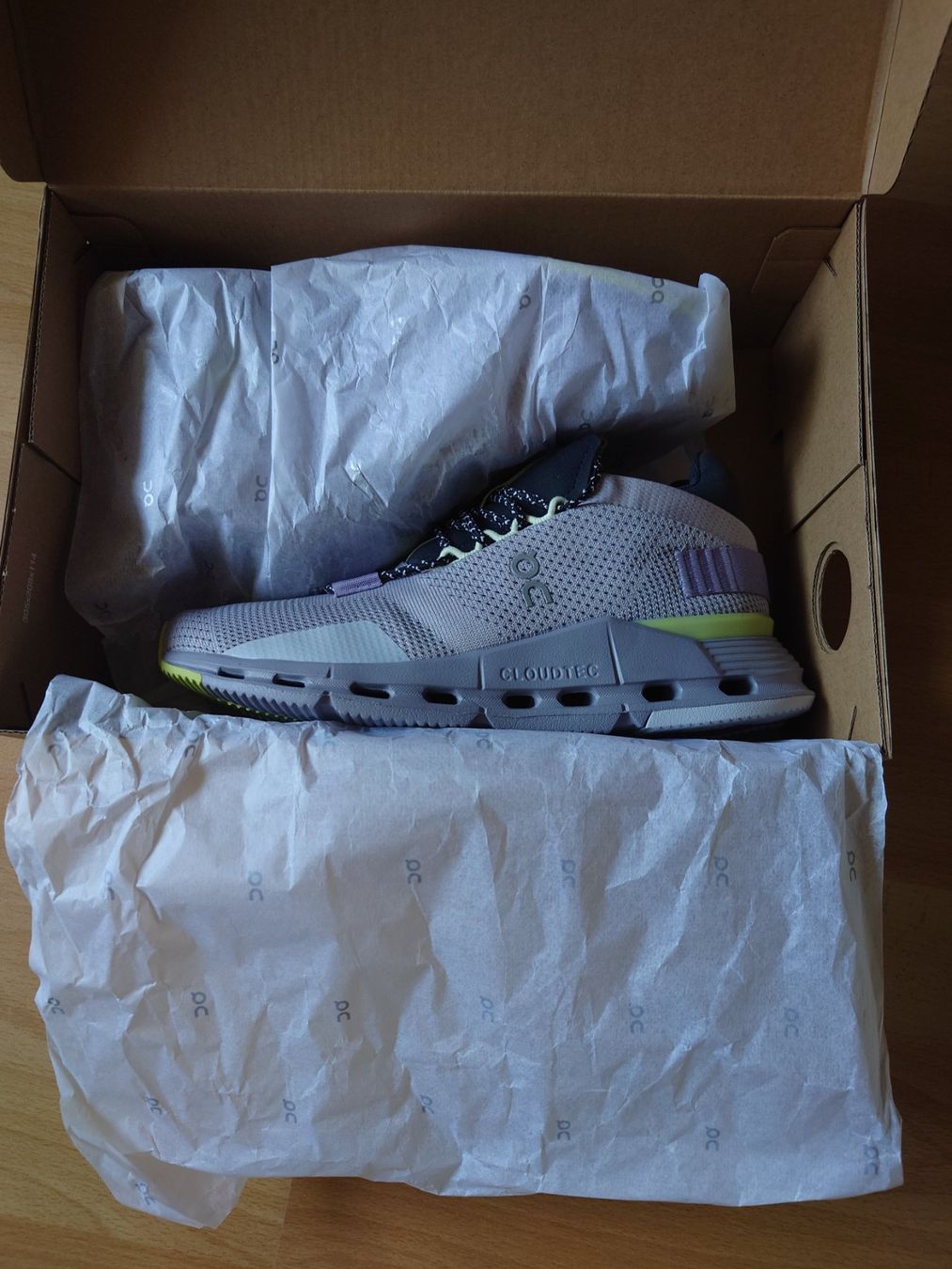 On Scarpe da donna: ON Laufschuhe Cloudnova Sneaker Grösse 37 – Usato da Hombrechtikon venduto da Dannii0 1