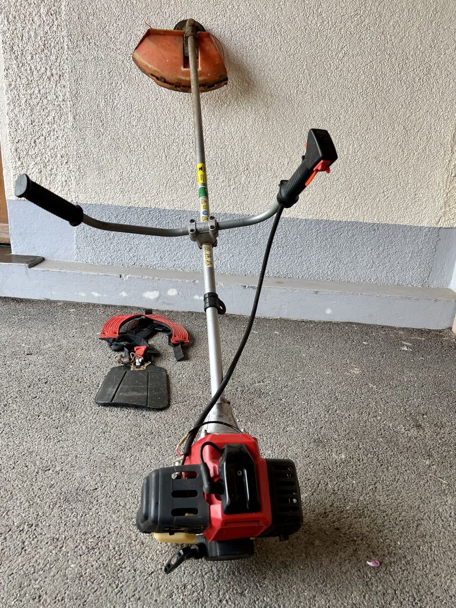 Tutti gli attrezzi: Rasentrimmer Benzin  Brush Gutter – Usato da Belp venduto da ch1999 2