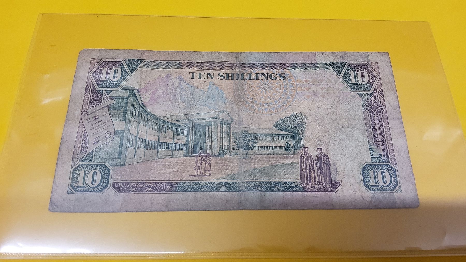 Banconote: 10 Schilling Kenia 1990 – Usato da Herisau venduto da Nluanalucas 1