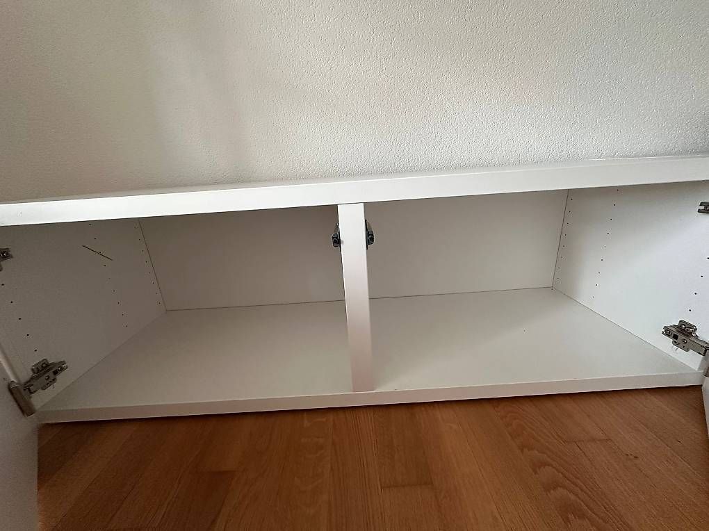Cassettiere: Ikea Besta Möbel weiss – Usato da Zürich venduto da Marti97 2