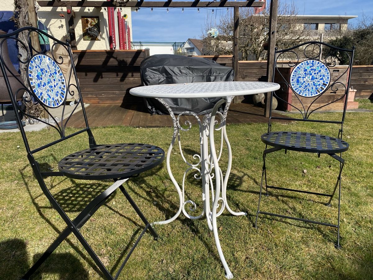 Set de table et chaises: Garten oder Balkon- Tischset – D'occasion à Wiesendangen par argon03 3