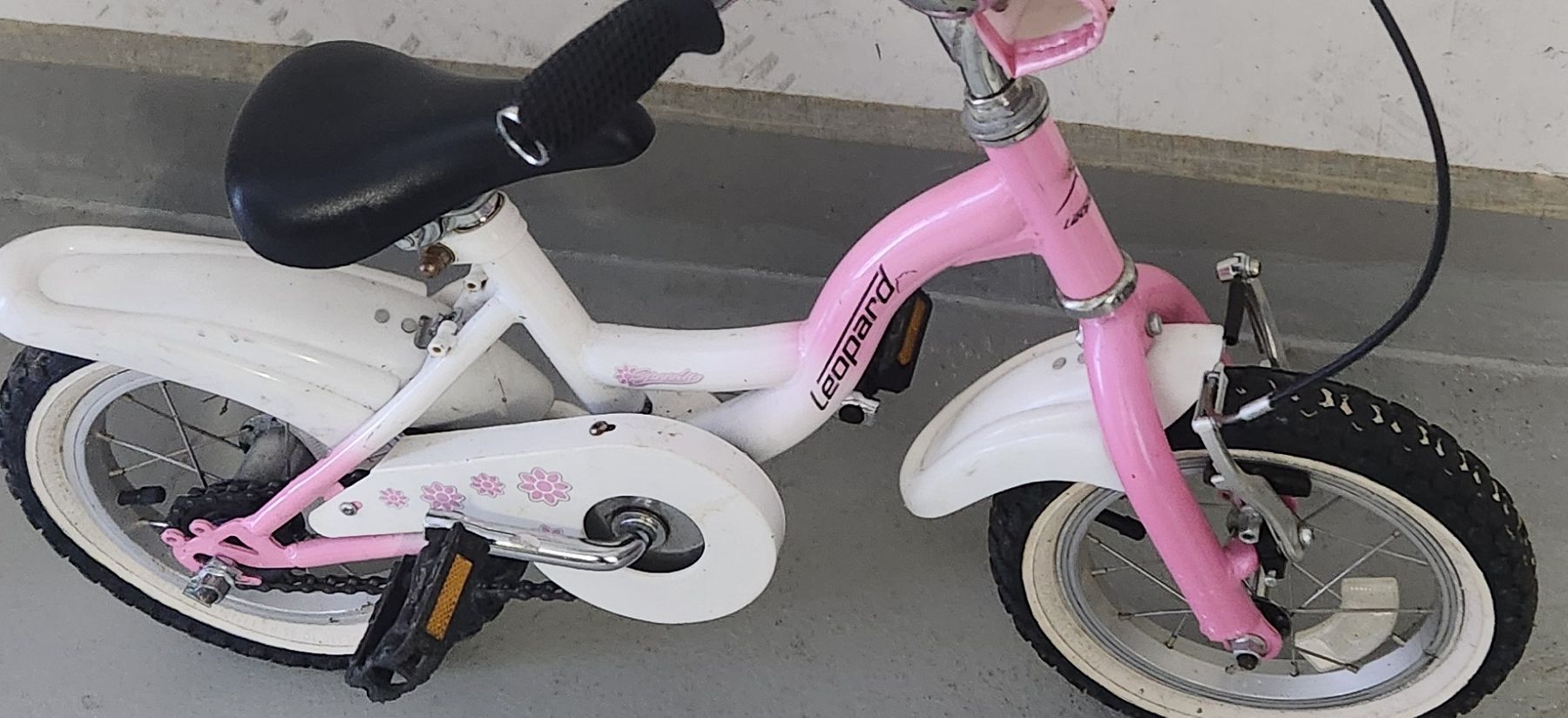 Leopard Velos: Mädchenvelo Leopard🌸💖 – Gebraucht aus Wiedlisbach von AndjelinaiZoran