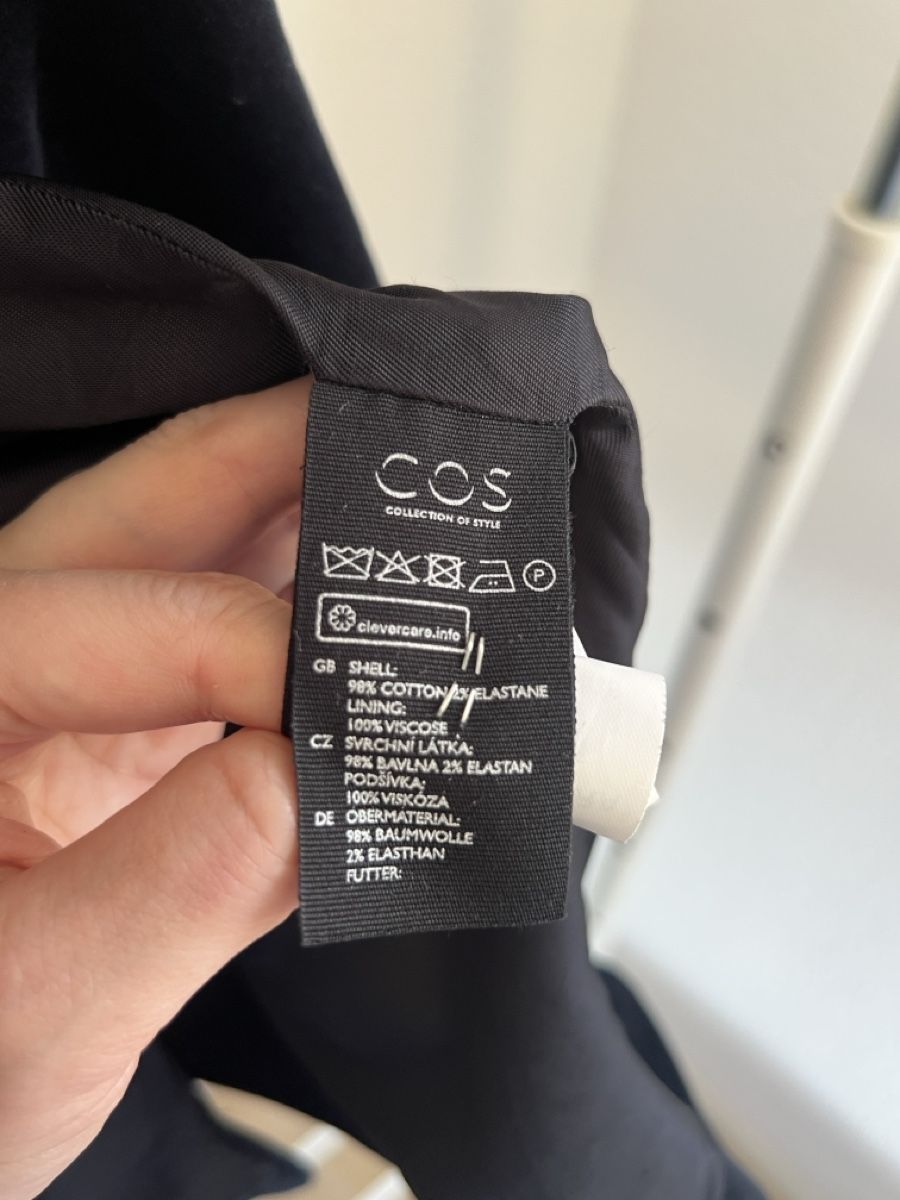 Cos Giacche: Perfectly Tailored Blazer – COS, Size 36 – Usato da Villigen venduto da Majiiic 3