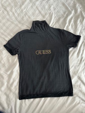 Guess T-Shirt langer Kragen