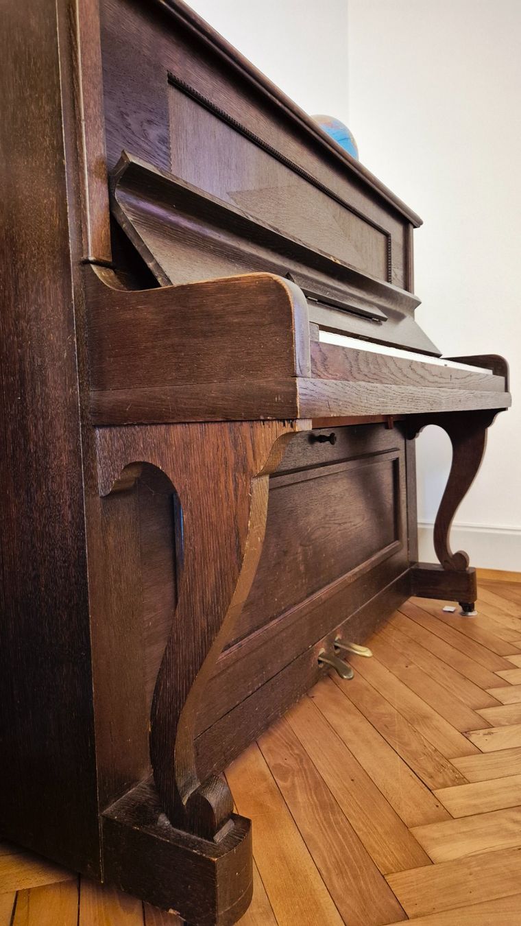 Strumenti musicali: Burger Jakobi Klavier 1925 – Usato da Luzern venduto da misterpow 3
