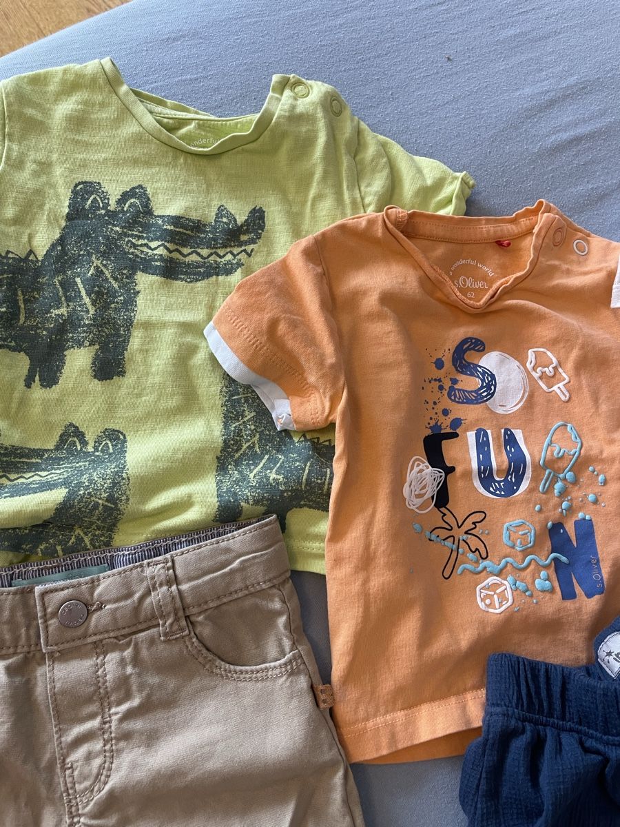 Kleiderpakete & -sets: Jungen Sommerkleider Set Gr. 62/68 – Gebraucht aus Dietikon von Apel 1