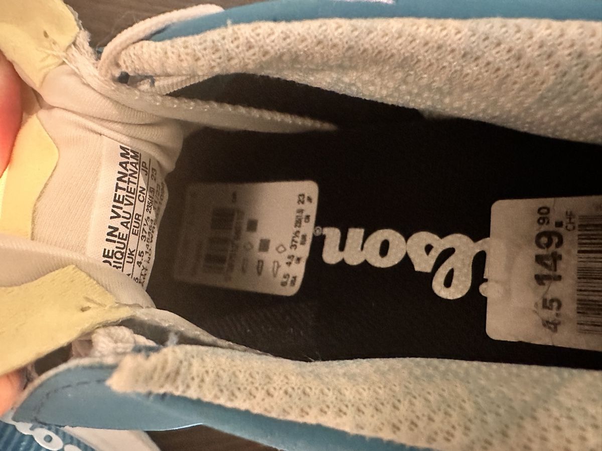Scarpe da donna: Wilson Tennis Schuhe 37.5 – Nuovo (secondo la descrizione) da zug venduto da saliviolyn 3