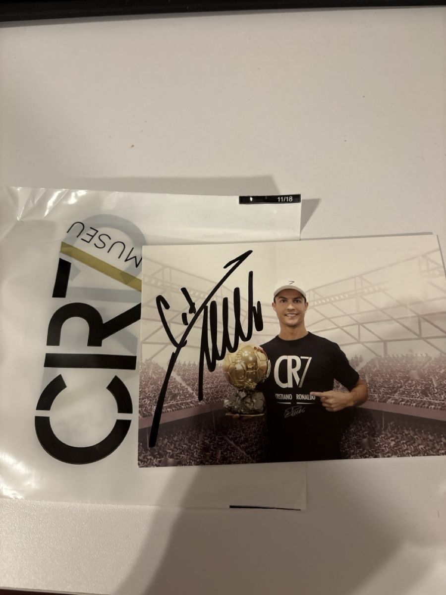 Autogramme: Cristiano Ronaldo Autogramm Original – Neu und originalverpackt aus Bern von Janis.a