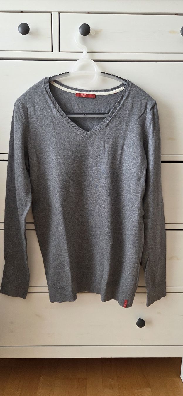 Maglioni & Felpe: edc by Esprit Pullover, Grau – Usato da Seuzach venduto da NadiaYuki