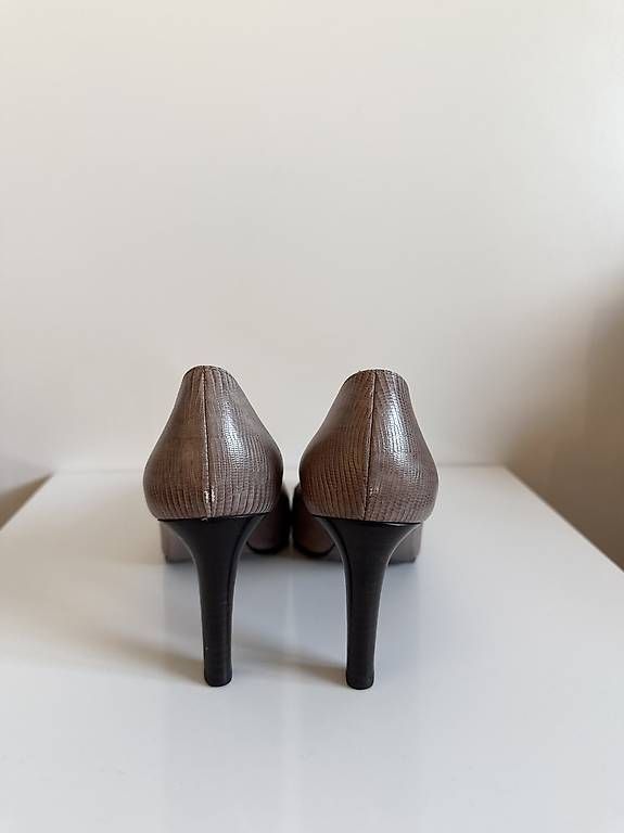 Navyboot Scarpe da donna: NAVYBOOT Schlangenleder Pumps gr 41 – Nuovo (secondo la descrizione) da Zürich venduto da Altruisti- 3