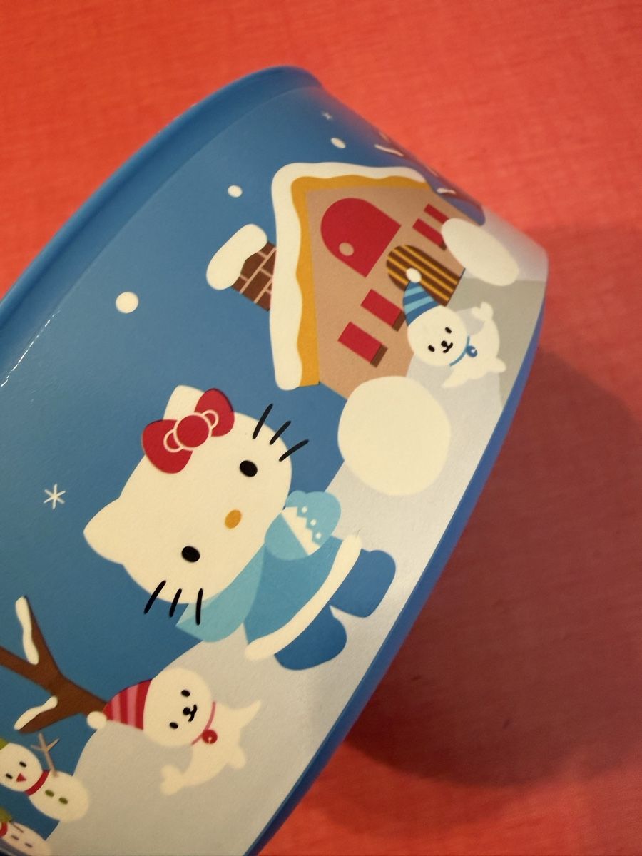 Tupperware Behälter & Ähnliches: Tupperware Hello Kitty motivo invernale – Gebraucht aus Roveredo GR von ang_cc9l 3