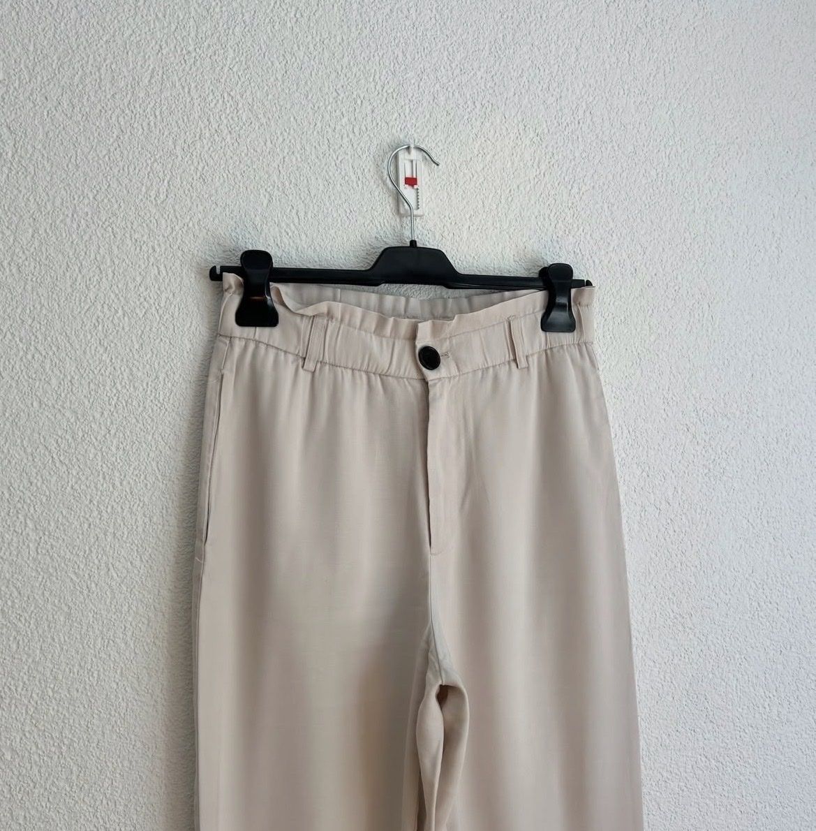 Zara Pantalons: Zara Hose beige – D'occasion à Chur par faja7000 1