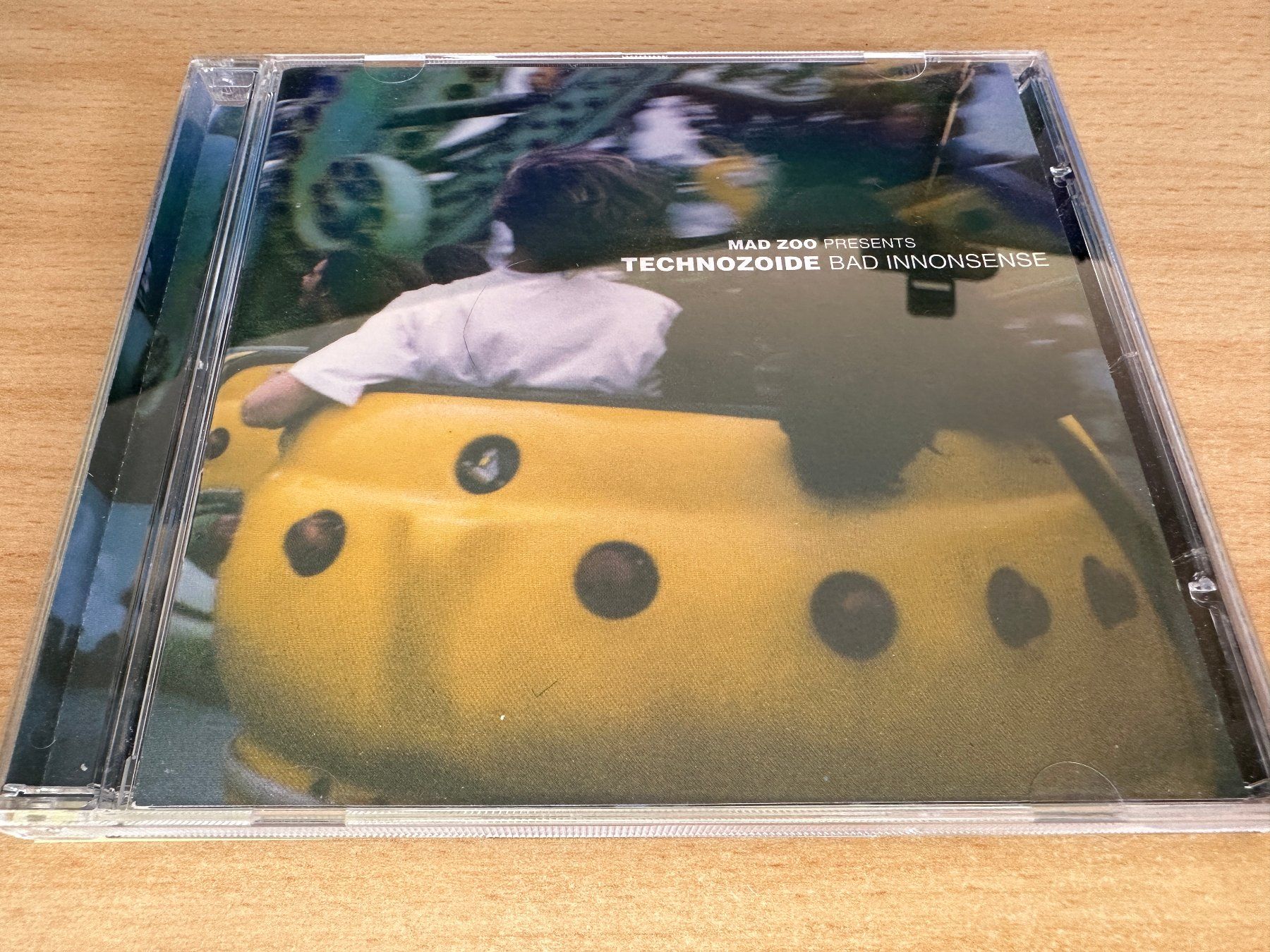 CD: Mad Zoo Presents Technozoide – Bad Innonsense – Usato da Rikon im Tösstal venduto da Alpenmutz