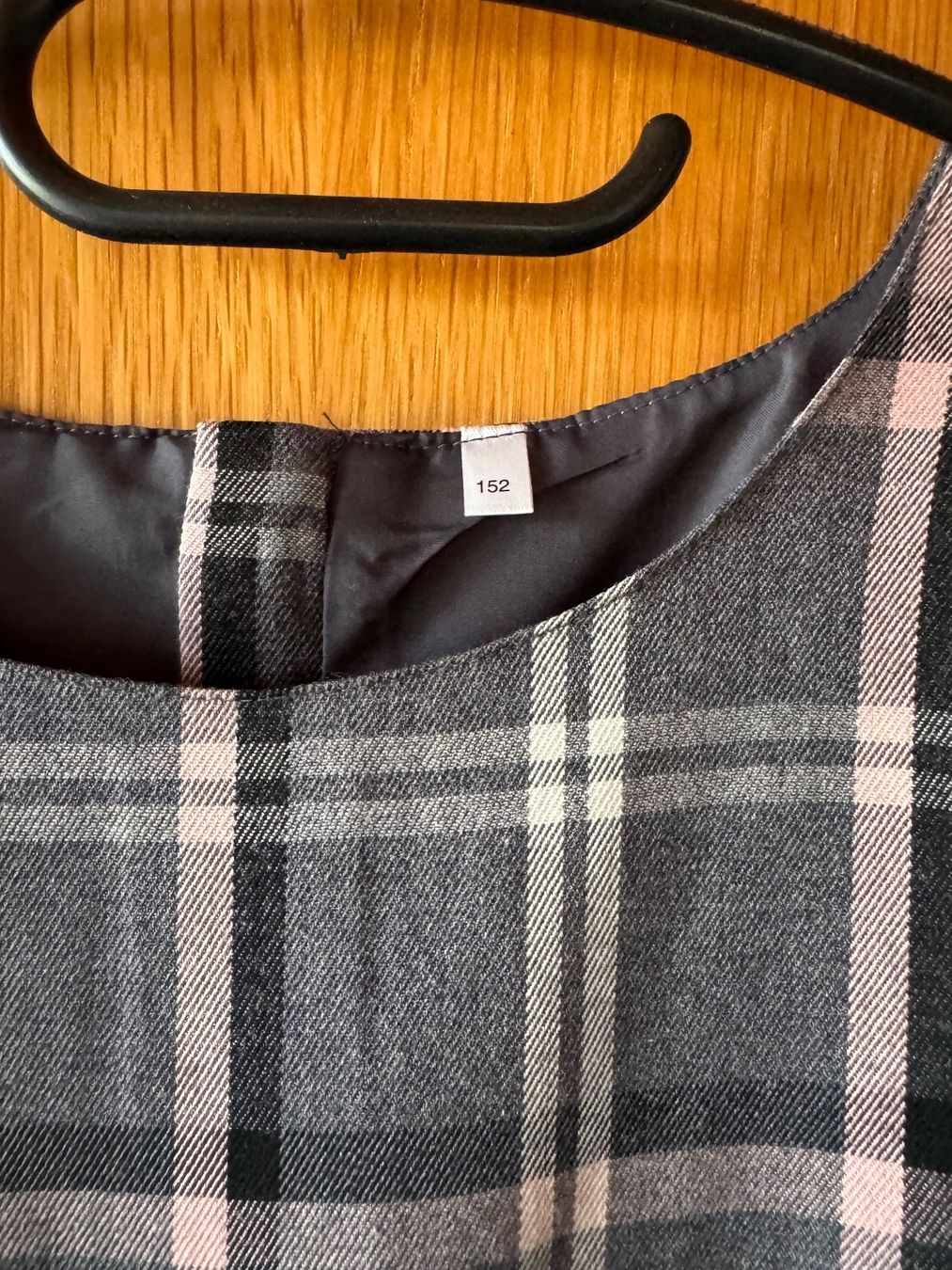 C&A Vestiti & Gonne: Schönes kariertes Kleid Gr. 152 – Usato da Grosswangen venduto da second_hand_dress 1