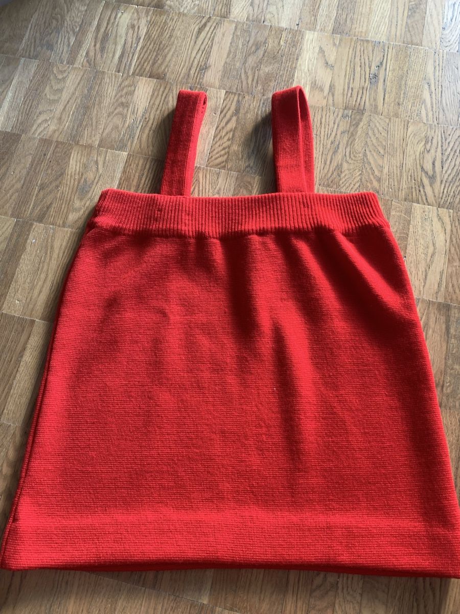 Top: Vintage saint laurent oberteil rot – Usato da Zürich venduto da Nikuska32