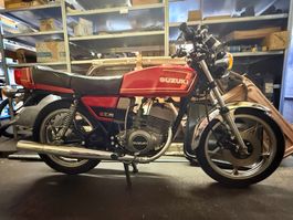 SUZUKI 250GT X7 ( 1978-1983)