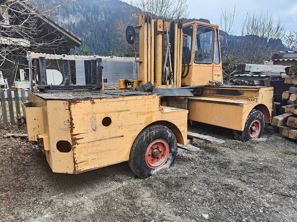 Carrelli elevatori e a forche: Seitenstapler Ersatzteilspender – Usato da Malix venduto da LuHoba