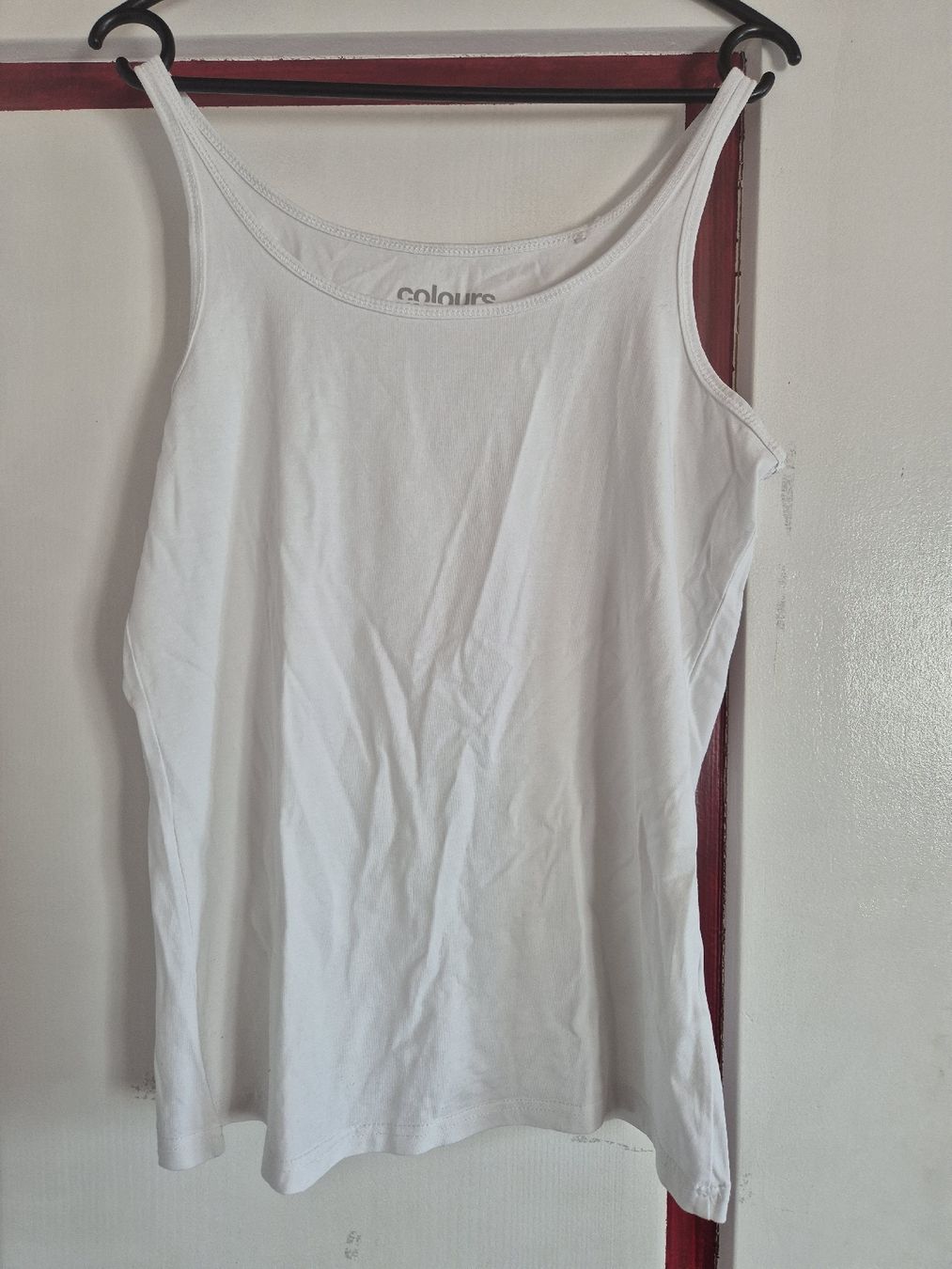 Top: Oberteil Tanktop weiss Grösse M  – Usato da Balterswil venduto da bischoftanja