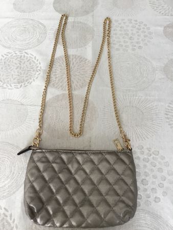 Kleine Cokteil Tasche Gold mit Goldfarbener Kette