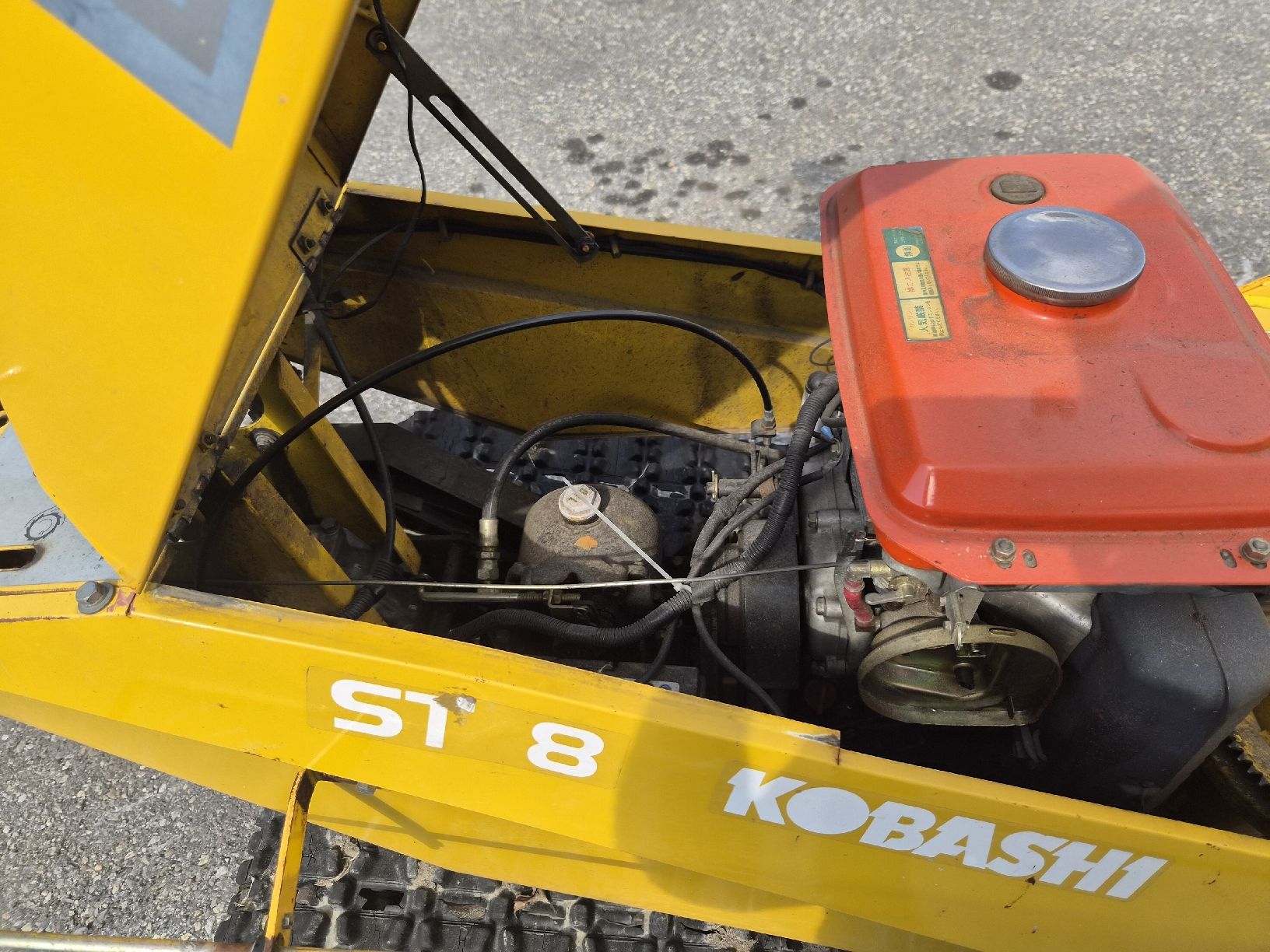 Bucher Toutes les machines: Schneefräse  – Défectueux à Valendas par mar_c92b 3