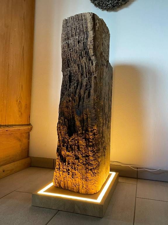 Lampade: Exklusive Altholz-Designlampe – Usato da Rosshäusern venduto da andreas898