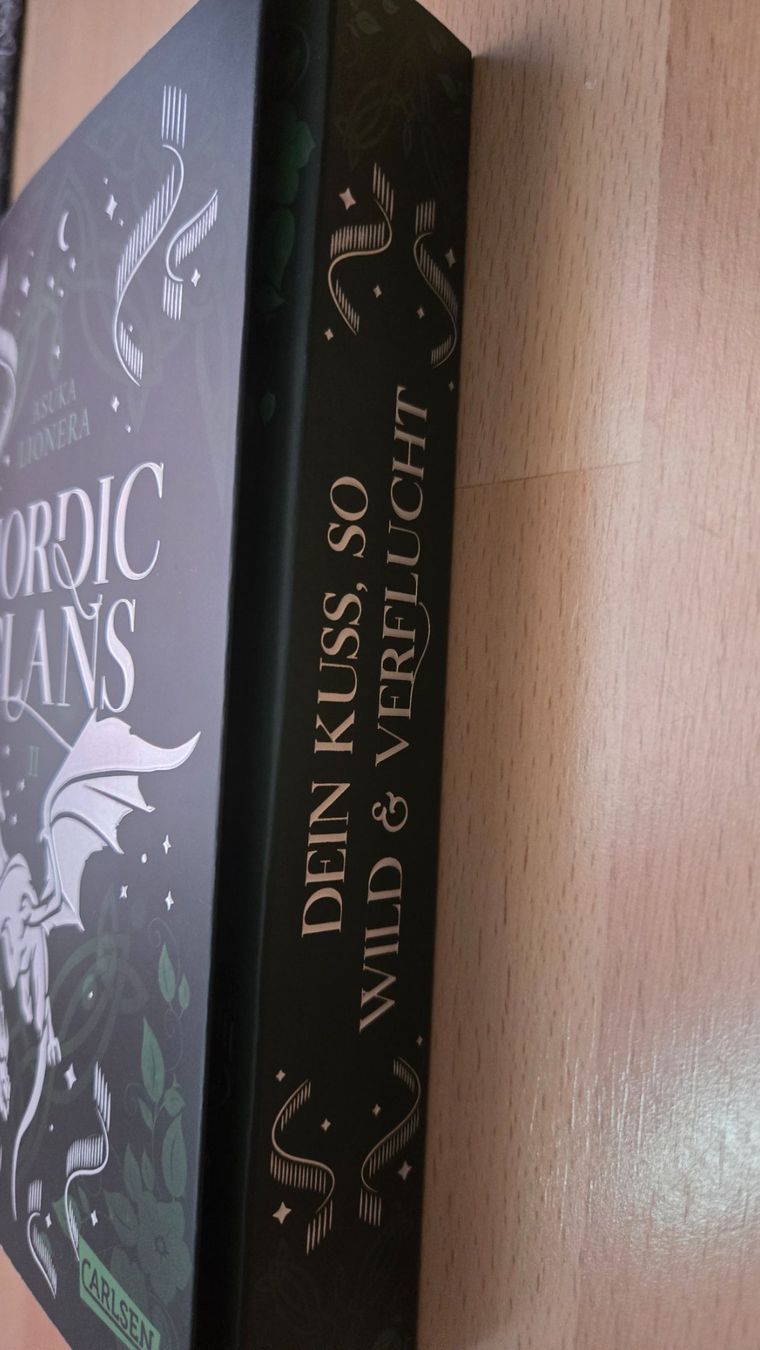 Libri: NORDIC CLANS 2 - ASUKA LIONERA – Nuovo (secondo la descrizione) da Dürnten venduto da Nathi_11 1