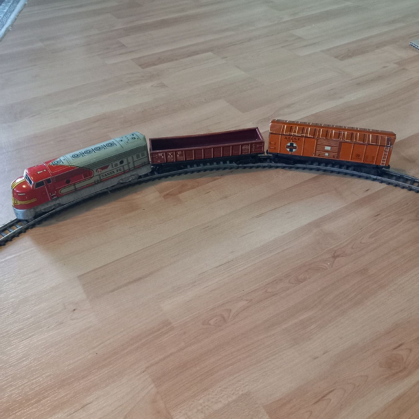 Modellini di ferrovie: Santa Fe Eisenbahn, Blechspielzeug, Vintage – Usato da Ebnat-Kappel venduto da blazzi 1