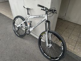 Mountainbike zu verkaufen