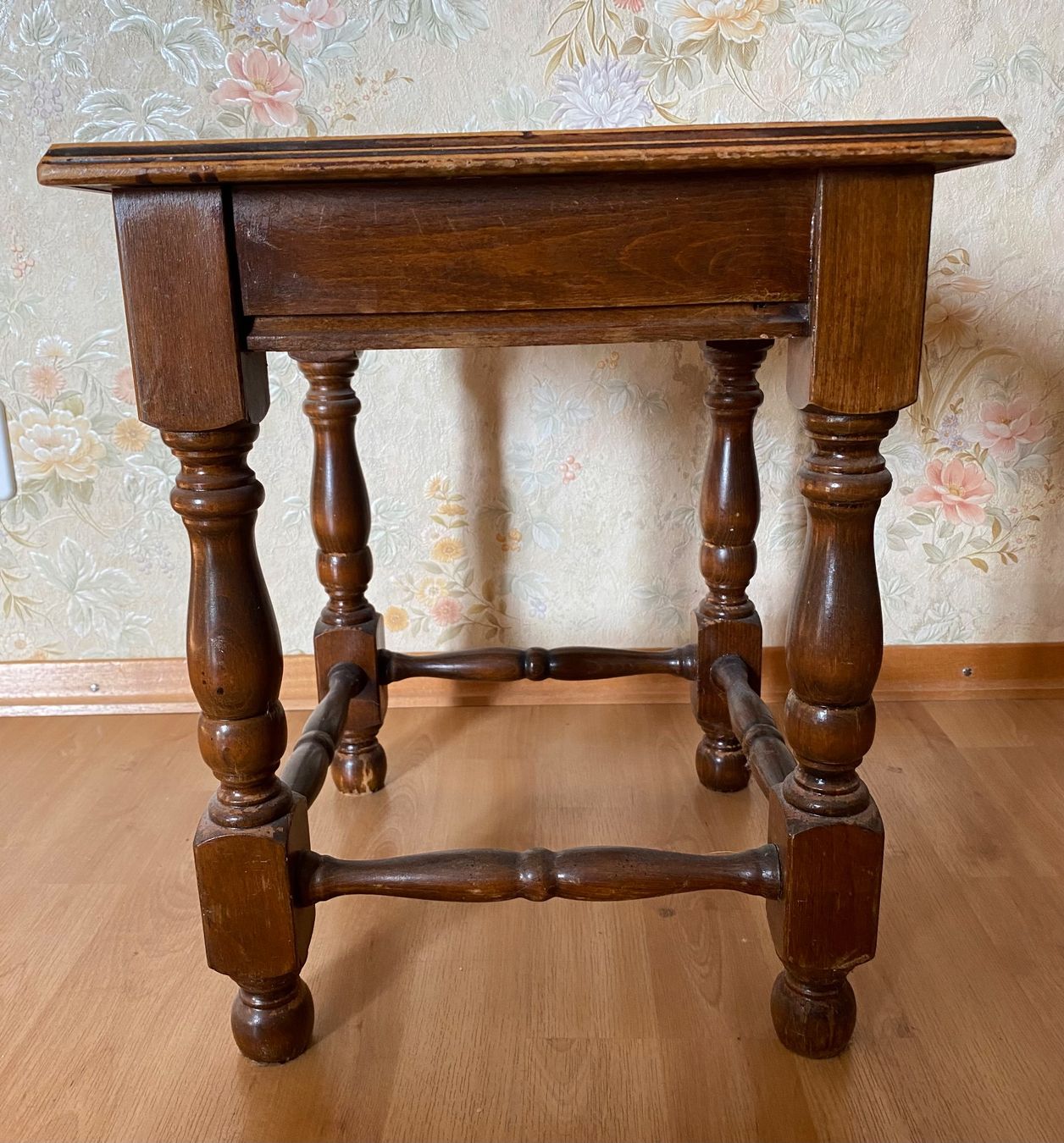 Altro in Decorazioni & Accessori: Petite table en bois – Usato da Bussigny venduto da jotryfs 2