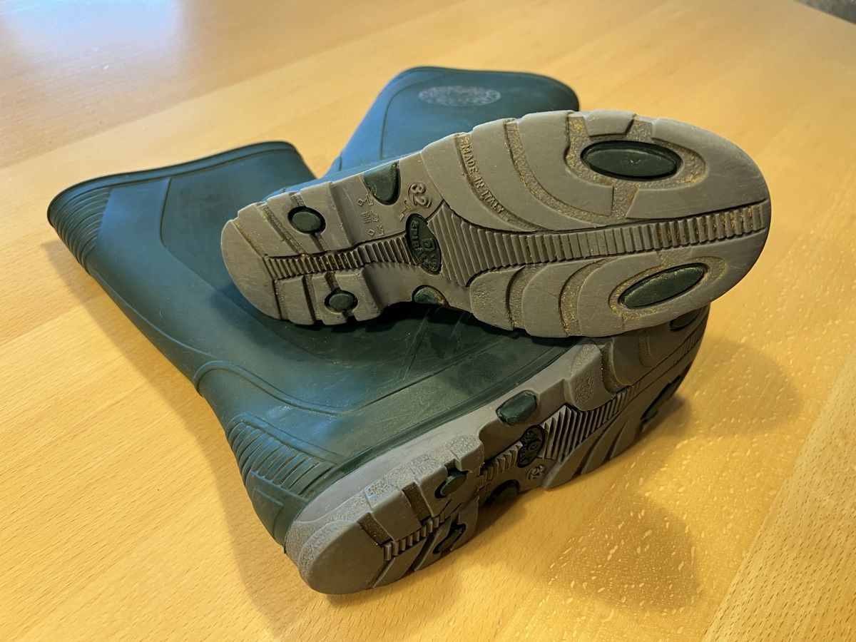 Scarpe da uomo: Gummistiefel Gr. 31-32 – Usato da Basel venduto da Cabi 1