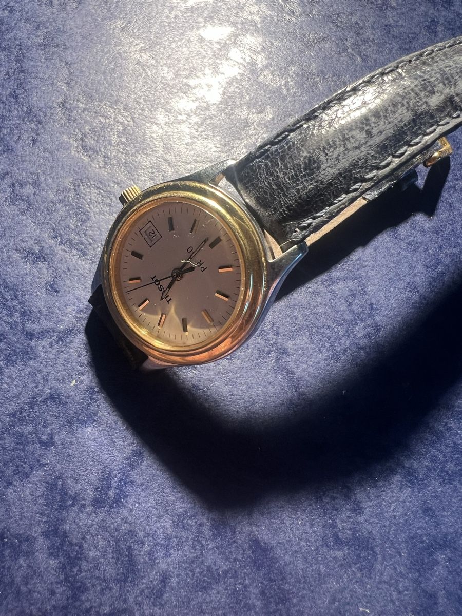 Tissot Montres: Tissot PR 50 – D'occasion à Laufen par groove60 5