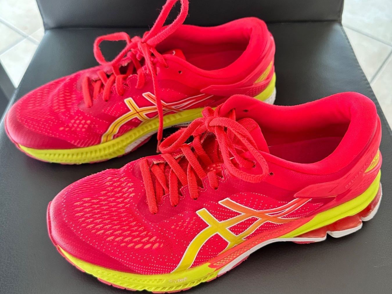 Asics Damenschuhe: Basket de sport Asics FlyteFoam t. 42 – Gebraucht aus Bassecourt von macel 2
