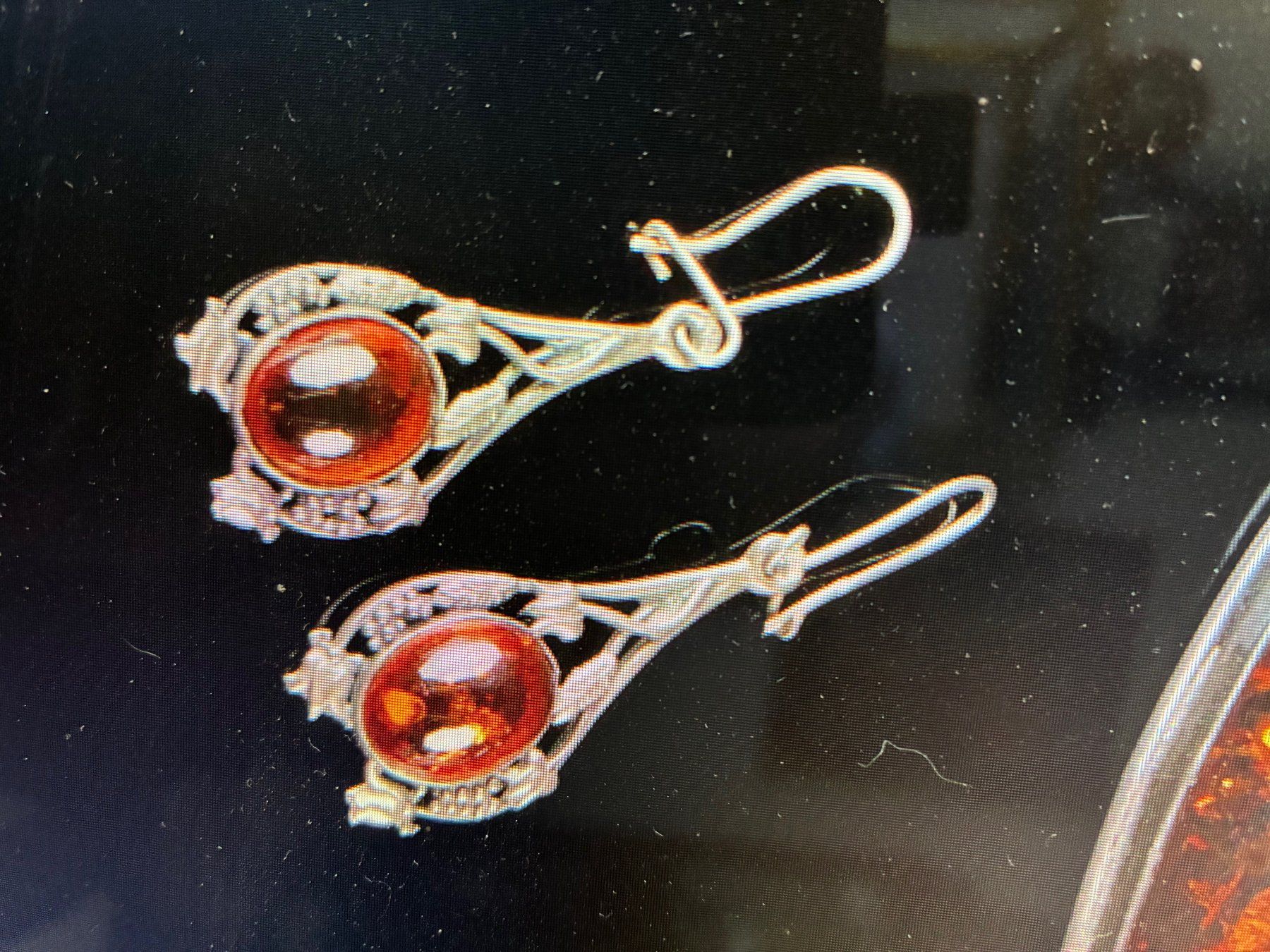 Ciondoli: PENDENTIF OREILLE ARGENT-AMBRE – Usato da Evilard venduto da nenette01 1