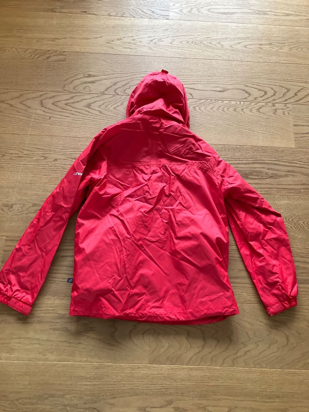 Giacche: K-Way Regenjacke, rot – Usato da Unterägeri venduto da Bettsofa123 1