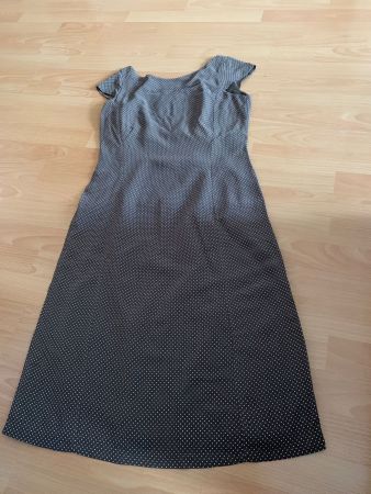 Jolie robe d’été Cyrillus t. 38