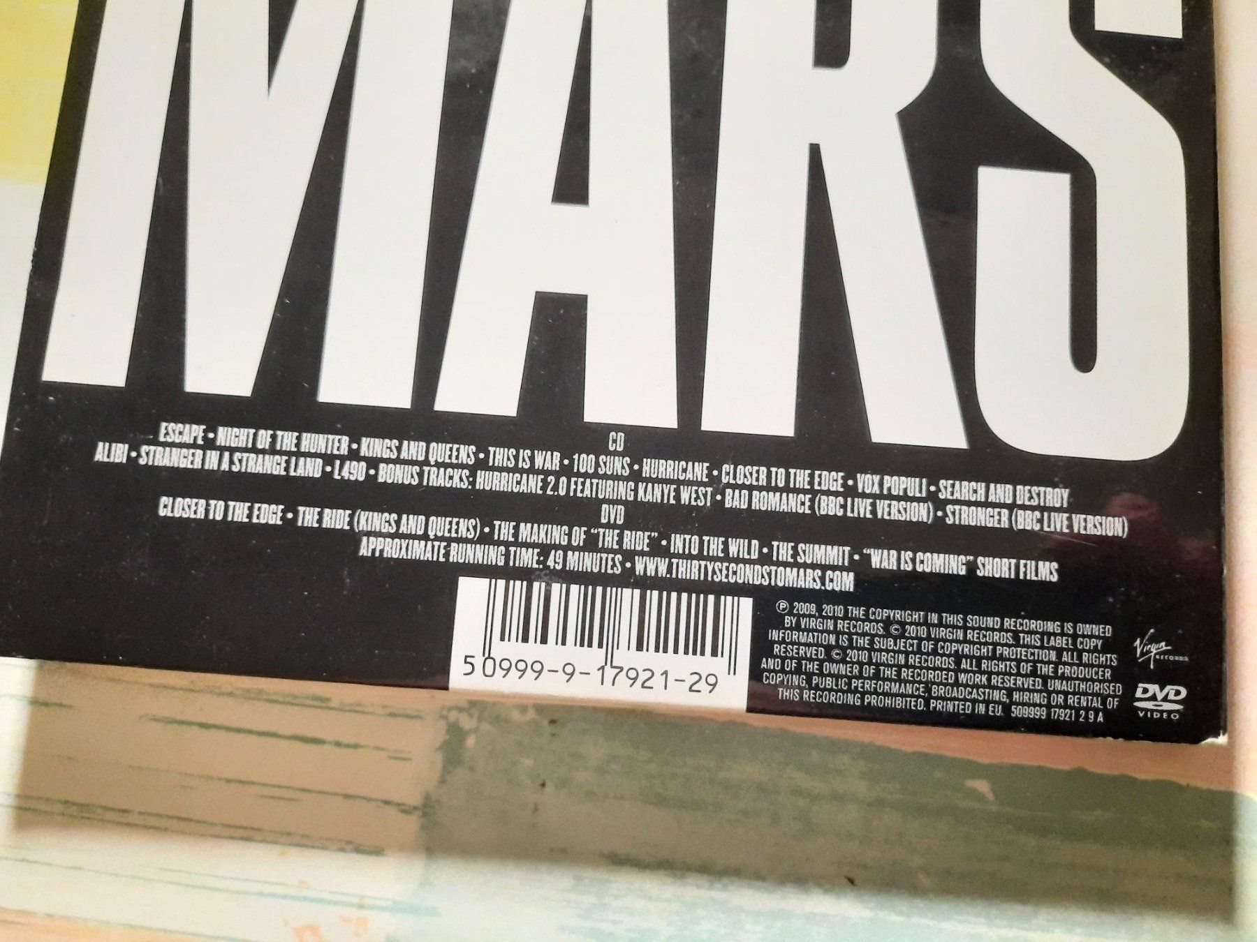 CDs: CD Thirty seconds to mars - this is war – Gebraucht aus Pully von bro_n52j 5