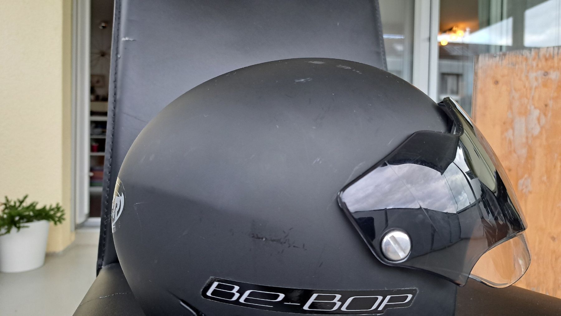 Helme & Visiere: Lazer Jethelm schwarz Grösse S – Gebraucht aus Abtwil AG von Queenstown