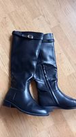 Stiefel einmal getragen
